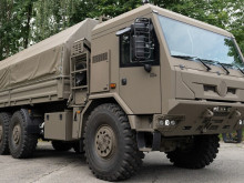 The Slovak government has agreed to a plan to buy new transport vehicles for the Slovak Armed Forces together with the Czech Republic