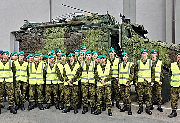 Students of the military high school in Moravská Třebová visited the companies Tatra Trucks and Tatra Defence Vehicle in Kopřivnice