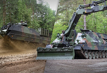 Brothers in arms: Buffalo ARV3 recovery vehicle and Kodiak AEV3 engineering vehicle